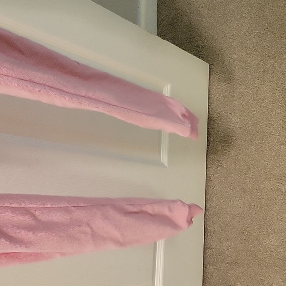 Sweatsuit - Picture 3 of 6